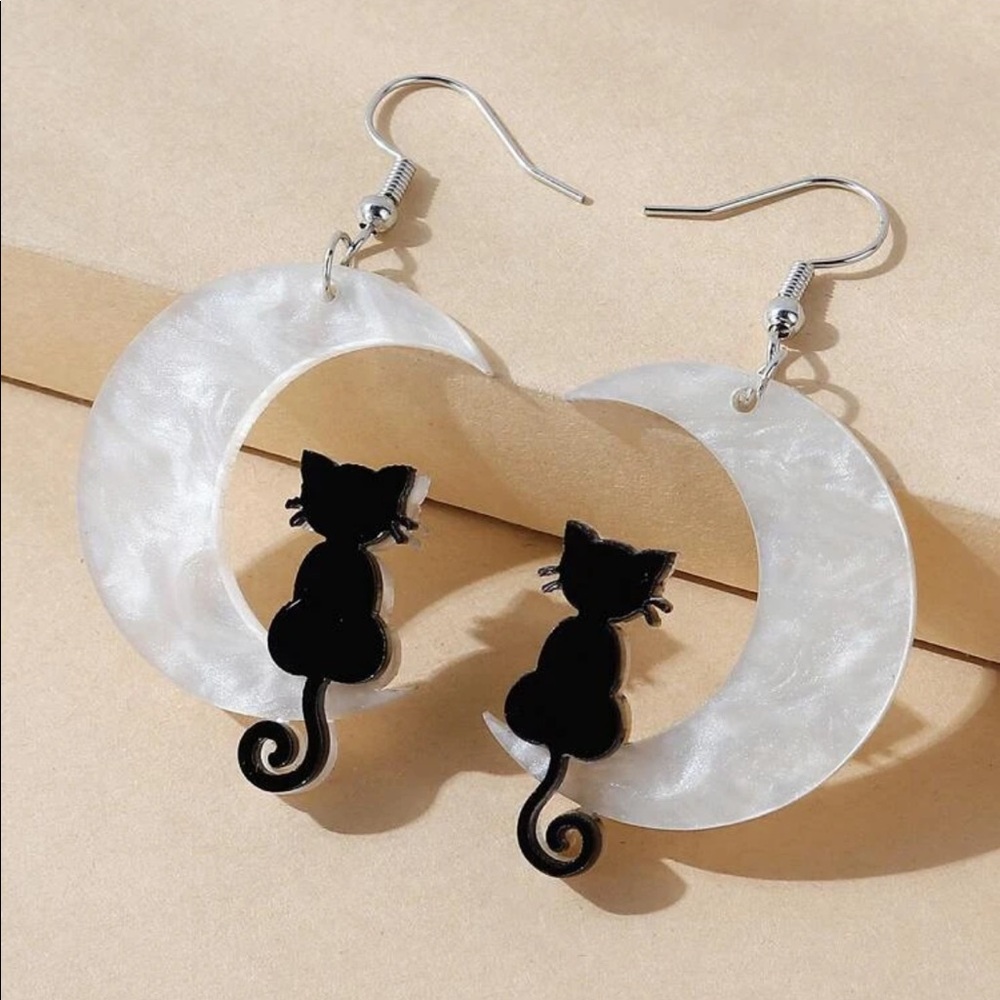 Moon Kitty earrings